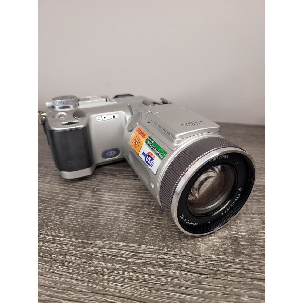 Sony Cyber-shot DSC-F717 5.0MP Digital Camera - Carl Zeiss Lens - UNTESTED As-Is